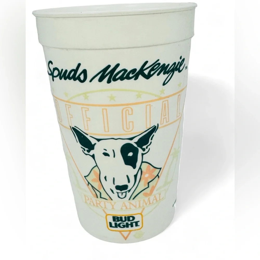 VINTAGE BUD LIGHT SPUDS MacKENZIE PARTY ANIMAL PLASTIC MUG CUP DOG 1987
